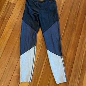 Color block grey workout leggings